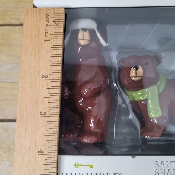 Earthenware Polar Bear Salt & Pepper Shaker Set - Picture 3 of 4